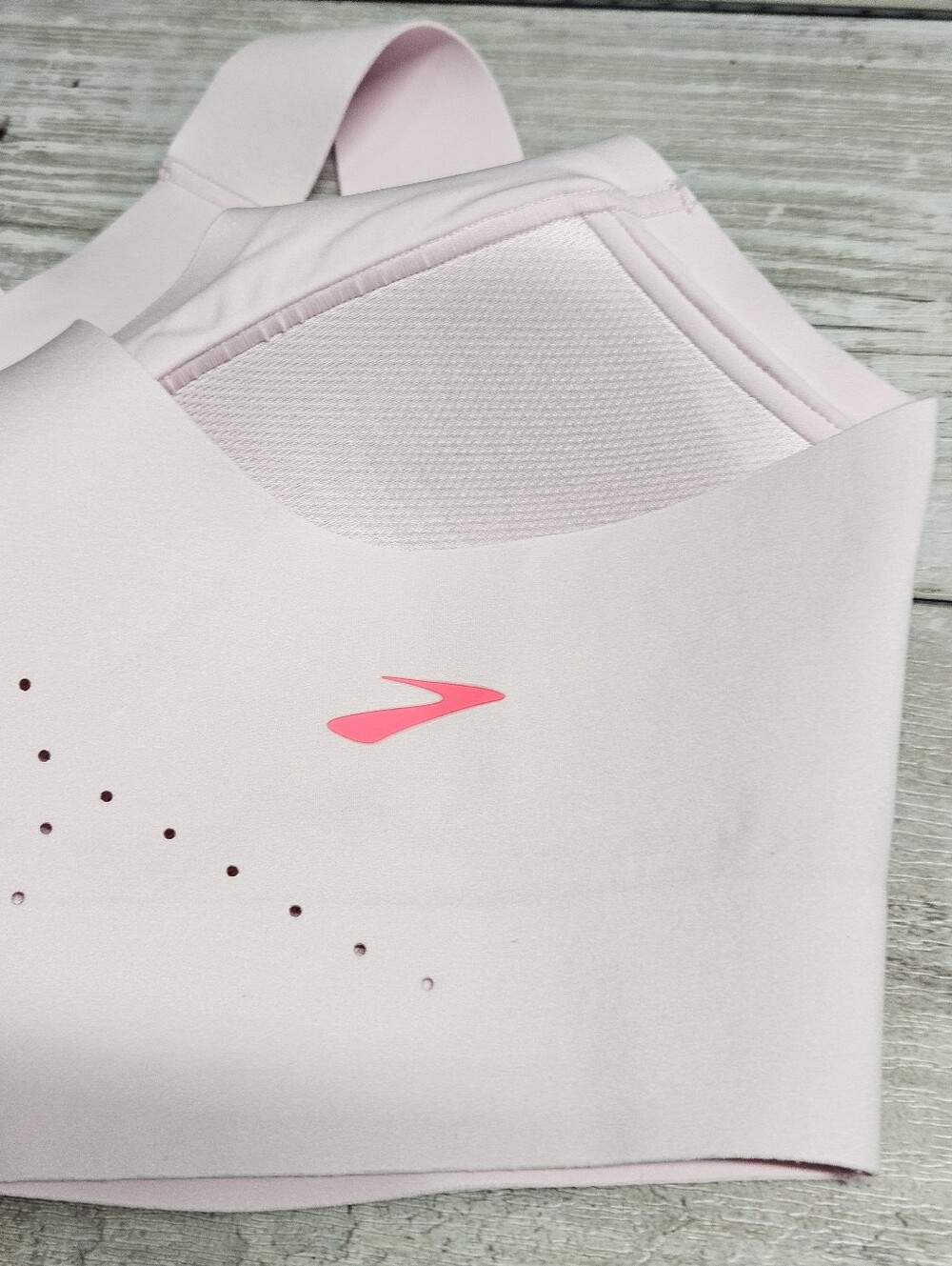 Brooks Dare Crossback Sports Bra 2.0 Womens Size 36C/D Pink - Picture 9 of 12